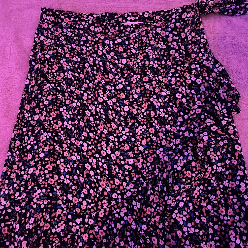 Floral Black Skirt